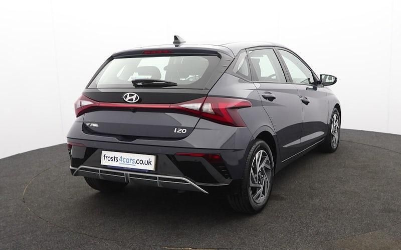 Used Hyundai i20 Advanced 101 HP (74 kW) 2024 Grey Hatchback