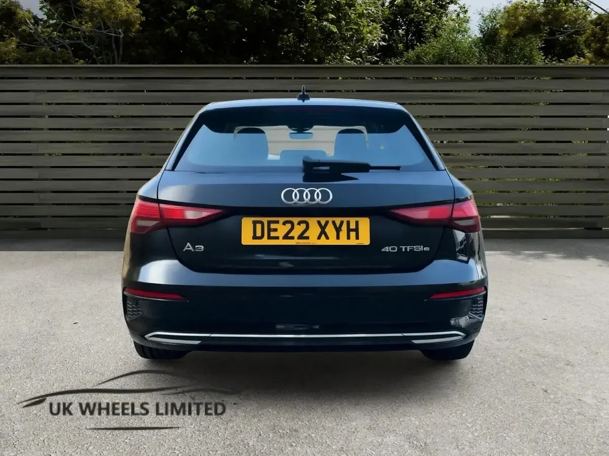 Used Audi A3 Sportback Sport 204 HP (150 kW) 2022 Black Hatchback