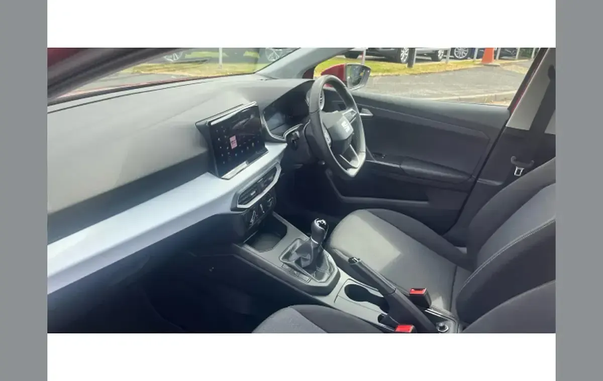 Used Seat Ibiza SE Technology 94 HP (69 kW) 2024 Red Hatchback