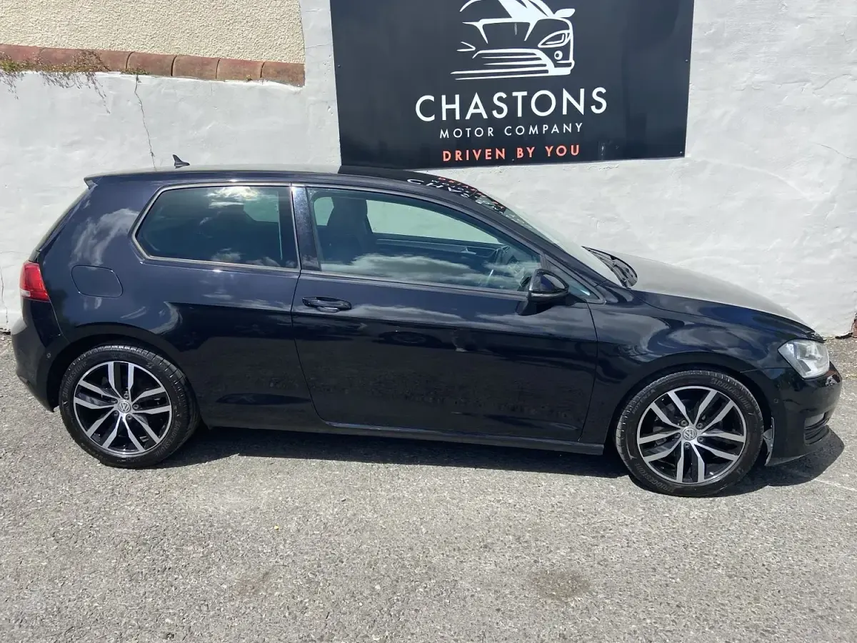 Used VW Golf VII Edition 125 HP (91 kW) 2016 Black Hatchback