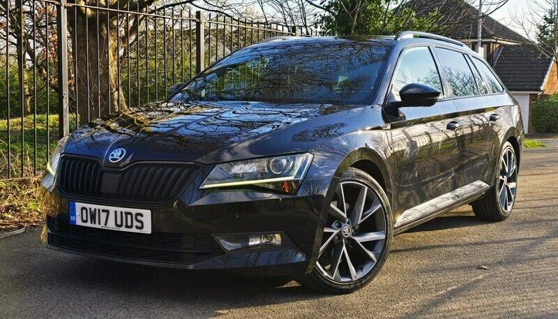 Black Used 2017 Skoda Superb SportLine Estate | £10,750 (Fair price) - Image 1/4