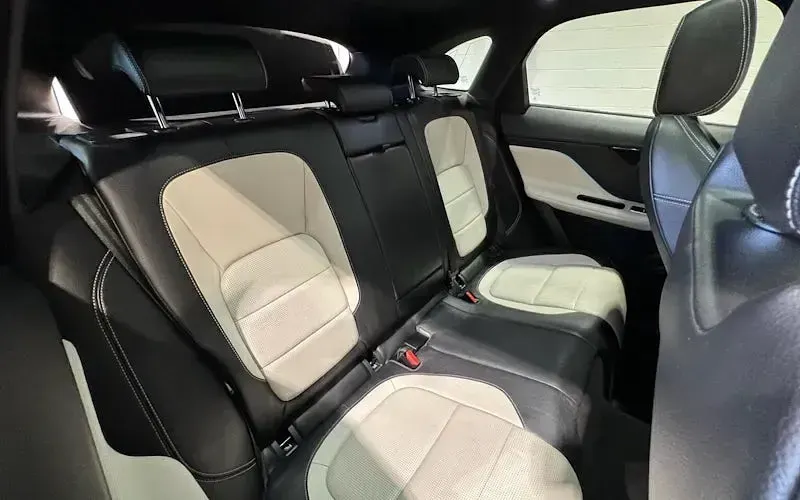 Used Jaguar F-Pace R-Sport 180 HP (132 kW) 2017 Black SUV