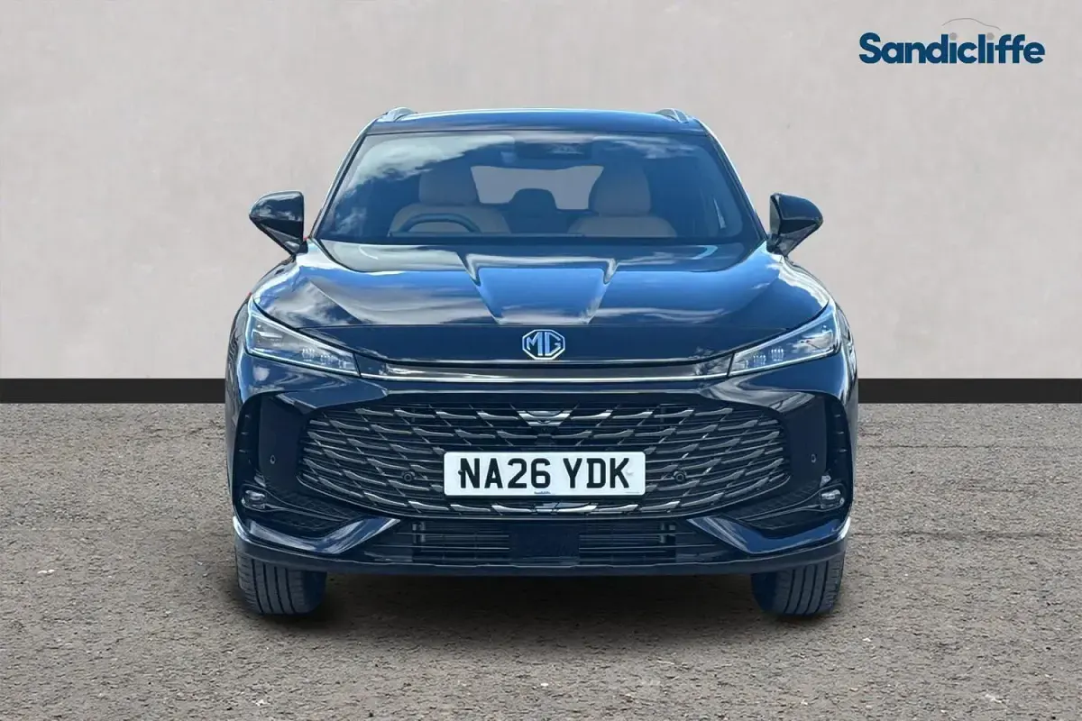 New MG HS Trophy 224 HP (164 kW) 2025 Metallic  black pearl SUV