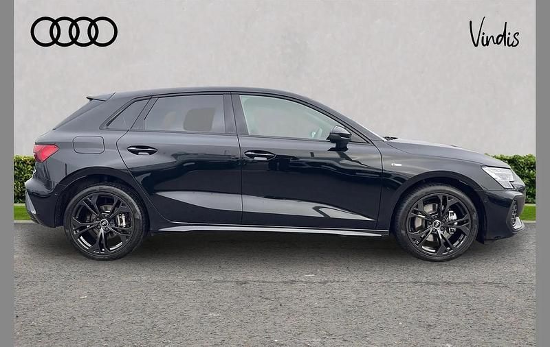 Used Audi A3 e-tron Black Edition 200 HP (147 kW) 2025 Black Hatchback