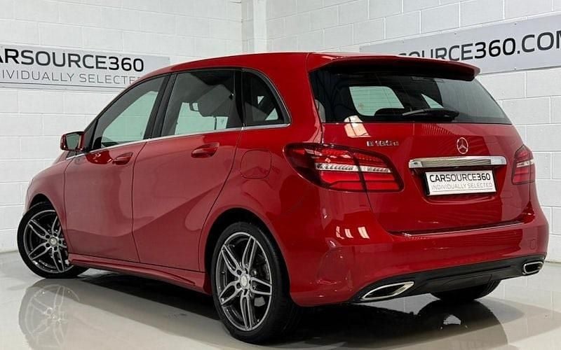 Used Mercedes B180 AMG Line Premium 109 HP (80 kW) 2018 MPV