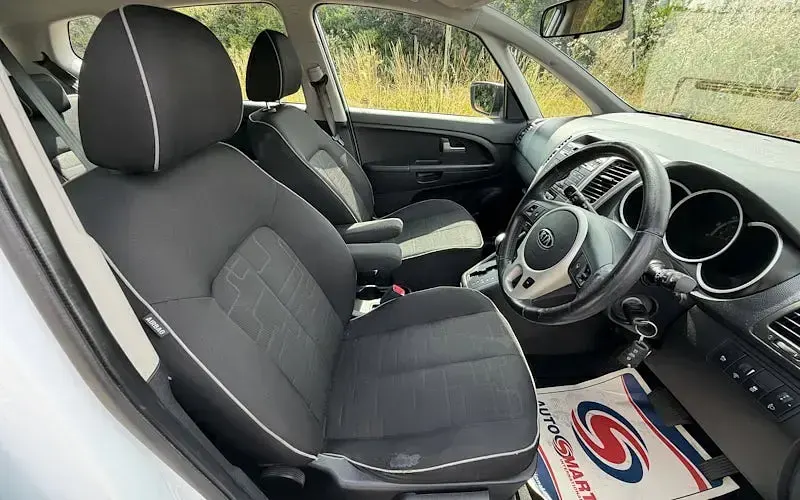 Used Kia Venga 125 HP (91 kW) 2014 Hatchback