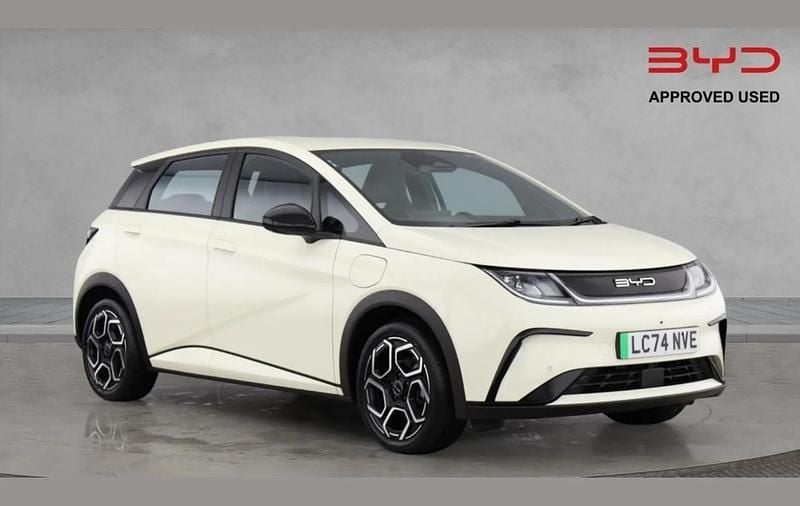 Used BYD Dolphin Comfort 150 kW (204 HP) 2024 White Hatchback