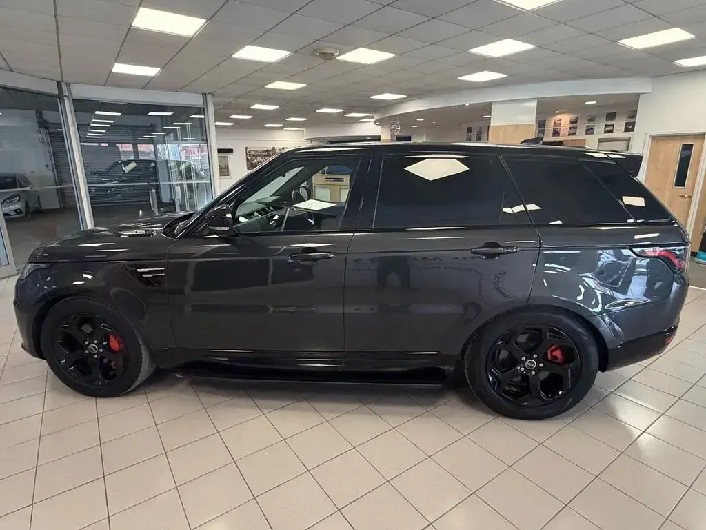 Second-hand Land Rover Range Rover Sport HSE 250 CP (183 kW) 2022 Gri SUV