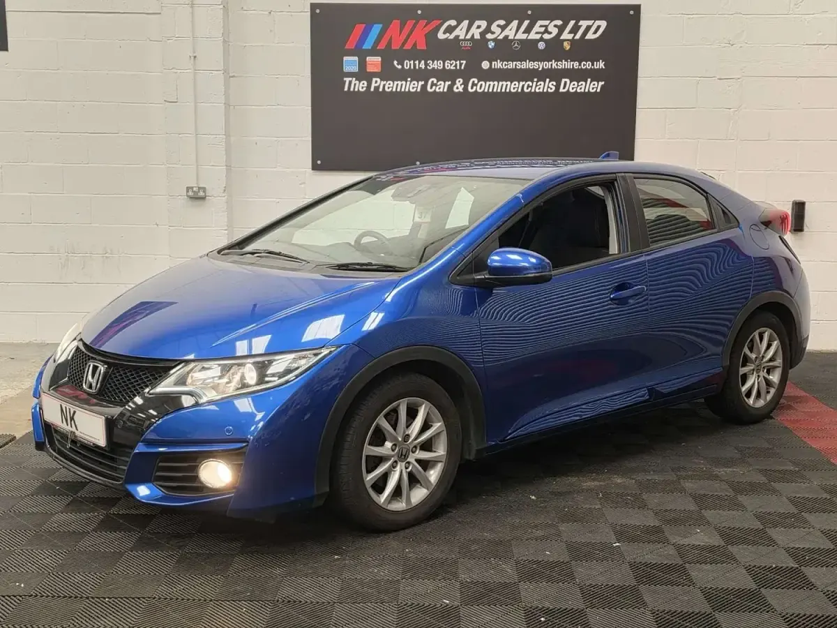 Used Honda Civic SE Plus 120 HP (88 kW) 2016 Blue Hatchback