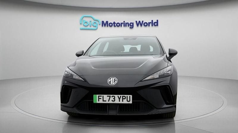 Used MG MG4 EV SE 319 kW (435 HP) 2023 Black Hatchback
