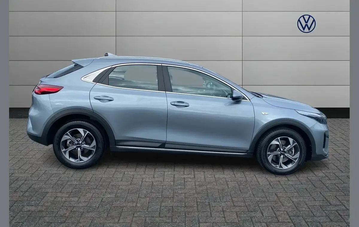 Used Kia XCeed 138 HP (101 kW) 2024 Silver SUV