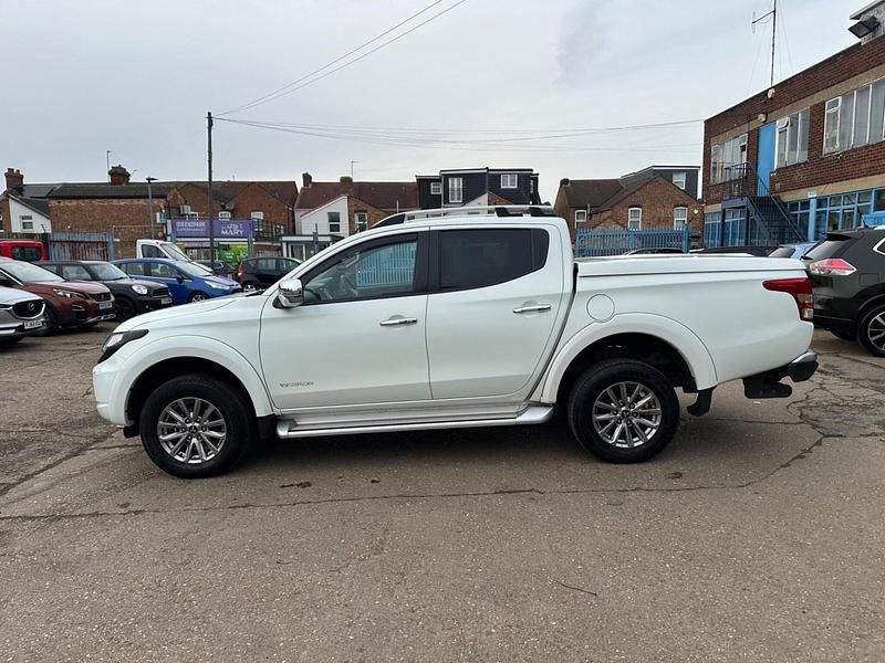 Used Mitsubishi L200 Warrior 2018 White Pickup