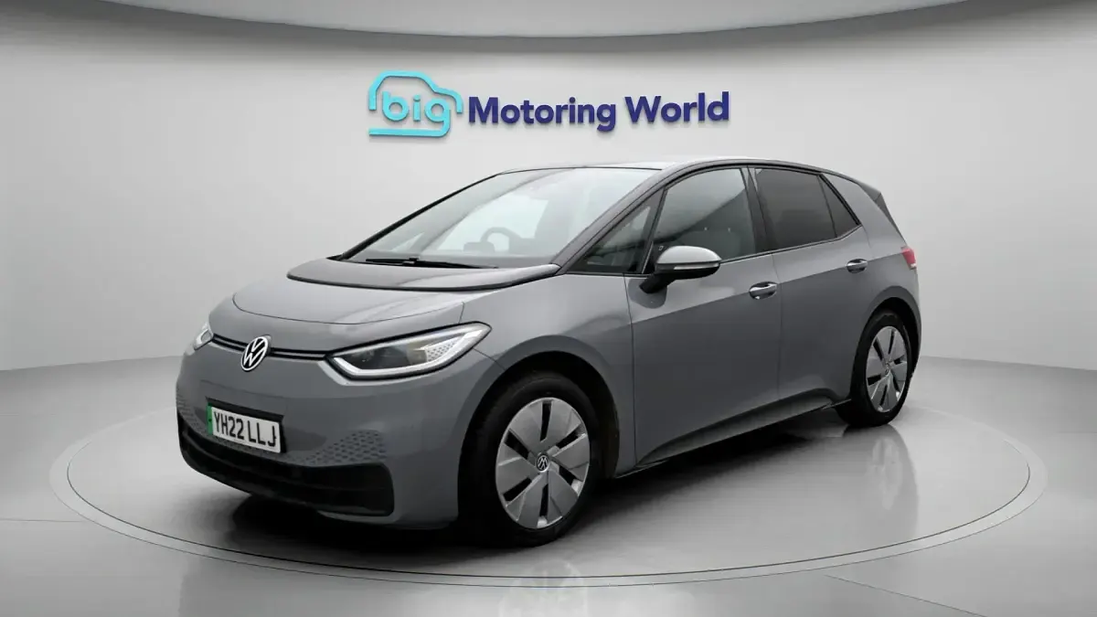 Usado VW ID.3 Pro Performance 150 kW (204 CV) 2022 Gris Utilitario