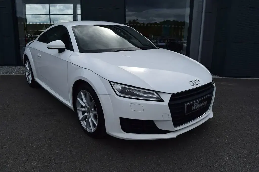 Used Audi TT Sport 184 HP (135 kW) 2016 White Coupe
