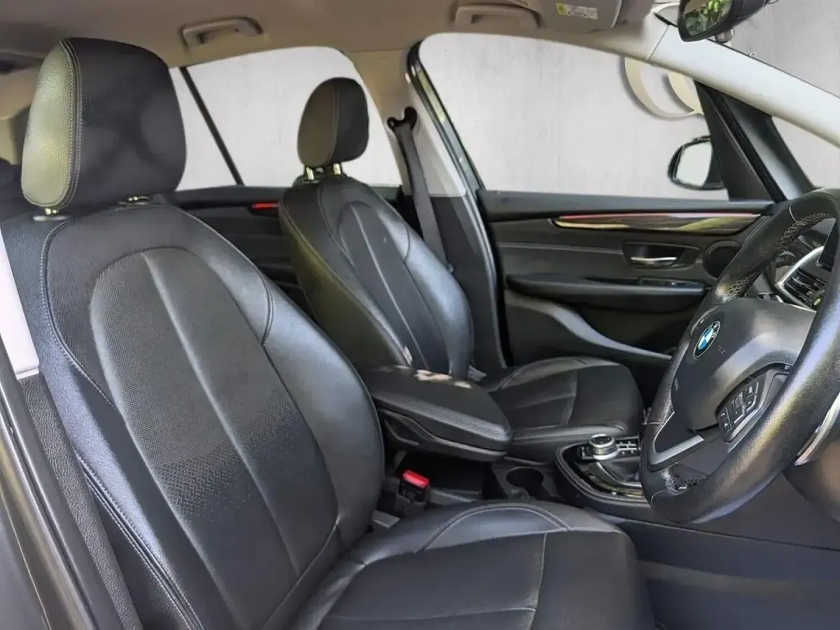 Used BMW 220 Luxury Line 2019 Grey Estate