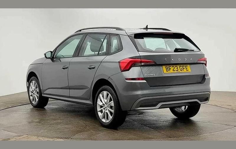 Used Skoda Kamiq SE 108 HP (79 kW) 2023 Grey SUV