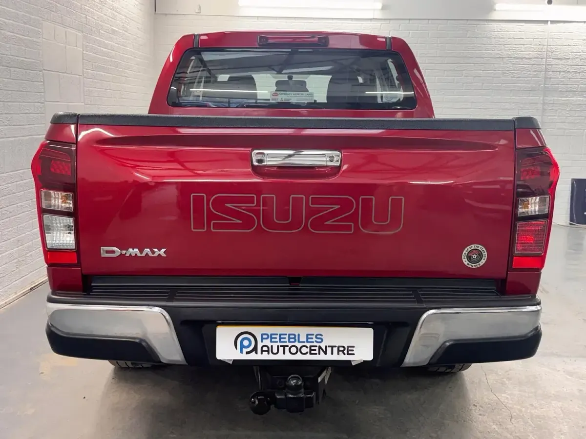 Używany Isuzu D-Max 2020 Czerwony Pickup