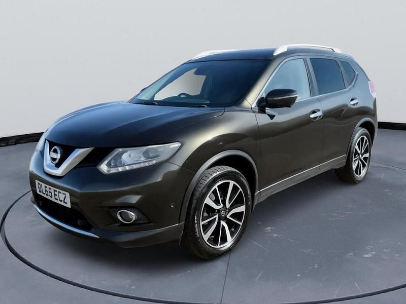 Used Nissan X-Trail Tekna 130 HP (95 kW) 2016 Green SUV