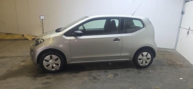Usado VW up! take up! 2013 Prateado Citadino