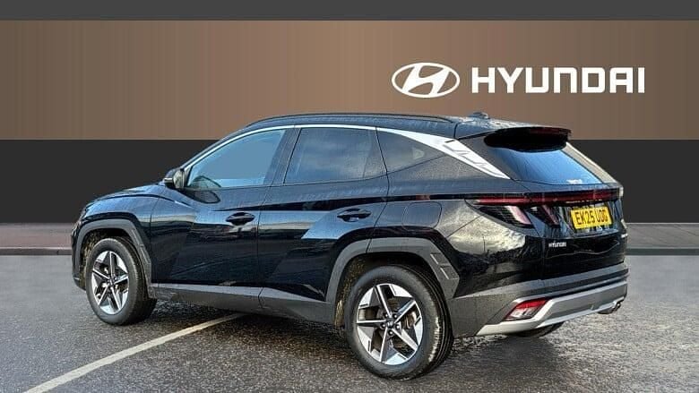 Black Used 2025 Hyundai Tucson Premium SUV | £24,658 (Good price) - Image 1/3