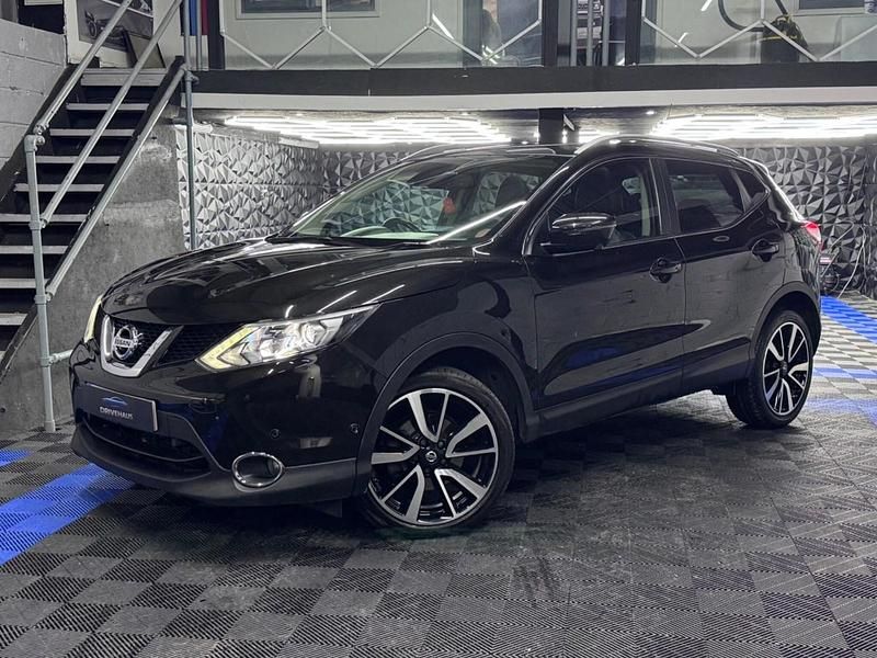 Used Nissan Qashqai Tekna 130 HP (95 kW) 2016 Black SUV