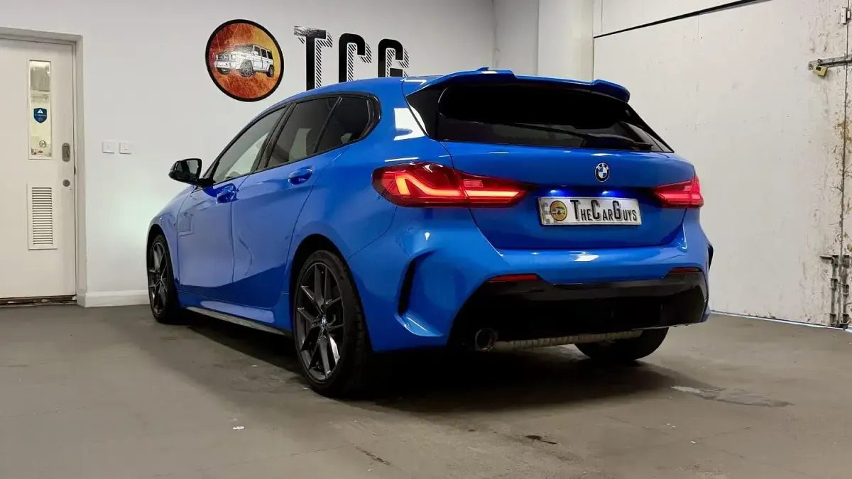 Used BMW 118 M Sport 136 HP (100 kW) 2021 Blue Hatchback