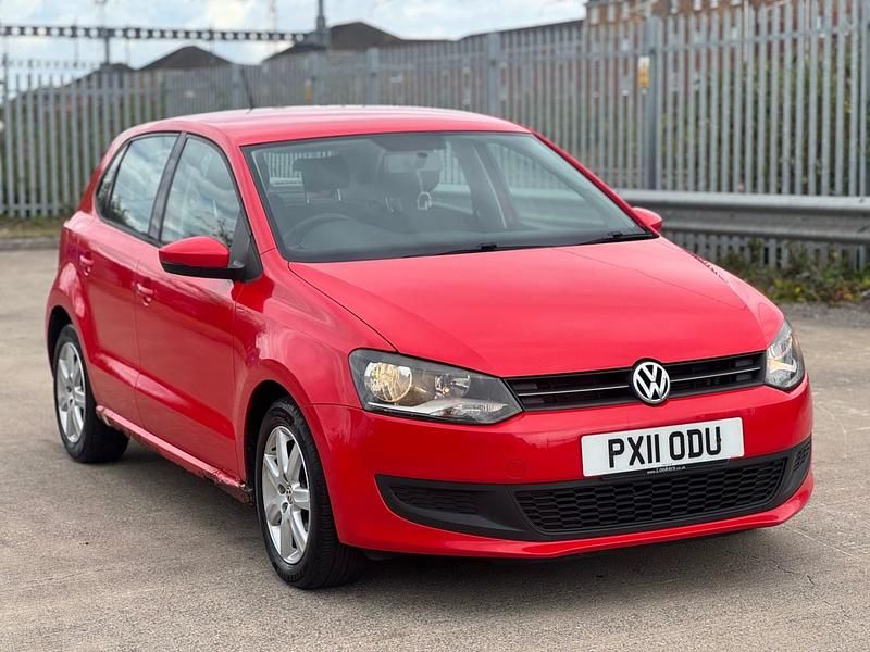 Red Used 2011 VW Polo SE Hatchback | £2,995 (Good price) - Image 1/4