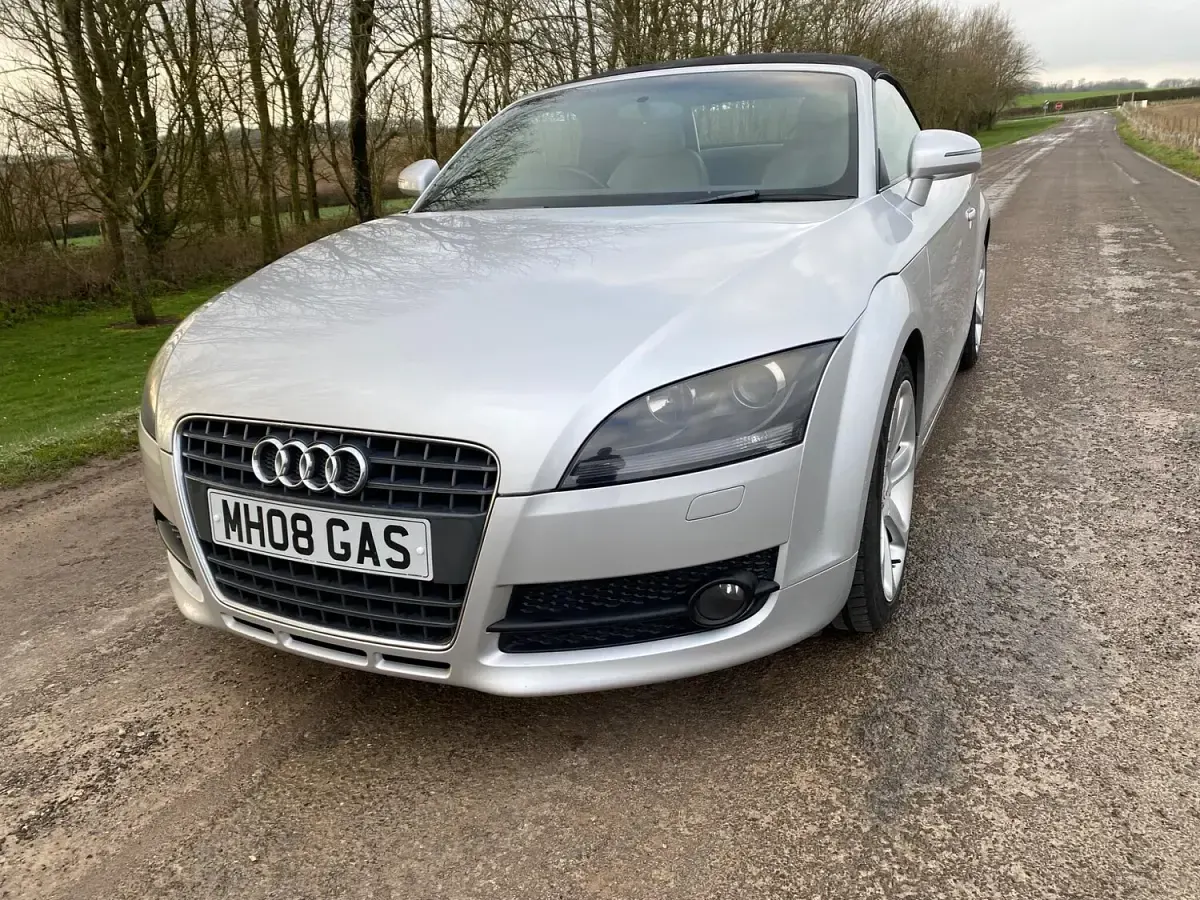 Used Audi TT Roadster Performance 197 HP (144 kW) 2008 Silver Cabriolet