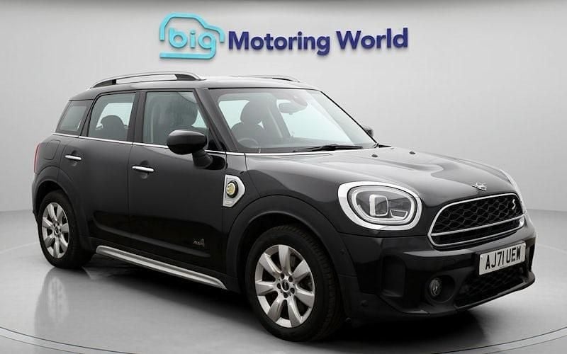 Used Mini Cooper S Classic 220 HP (161 kW) 2022 Black Hatchback
