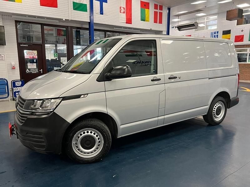 Used VW Transporter Startline 150 HP (110 kW) 2021 Silver Van