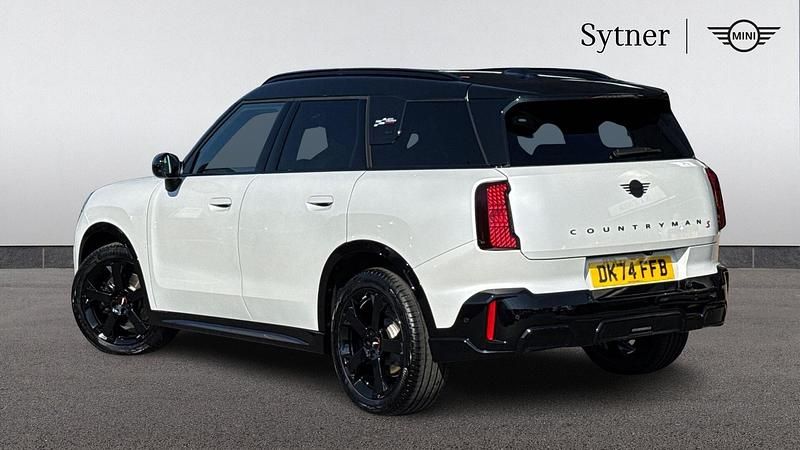 Used Mini Countryman 215 HP (158 kW) 2024 White SUV