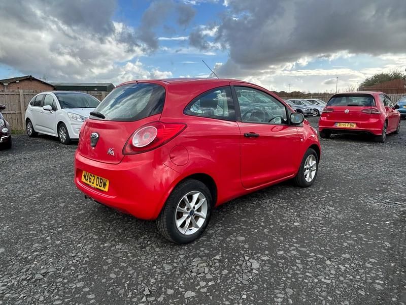 Używany Ford Ka Studio 69 KM (50 kW) 2013 Czerwony Hatchback