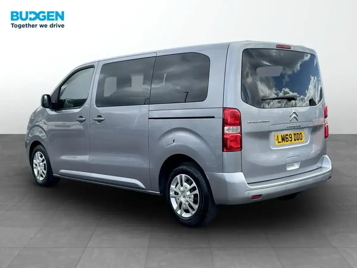 Used Citroën Spacetourer Business Class 120 HP (88 kW) 2019 Grey MPV