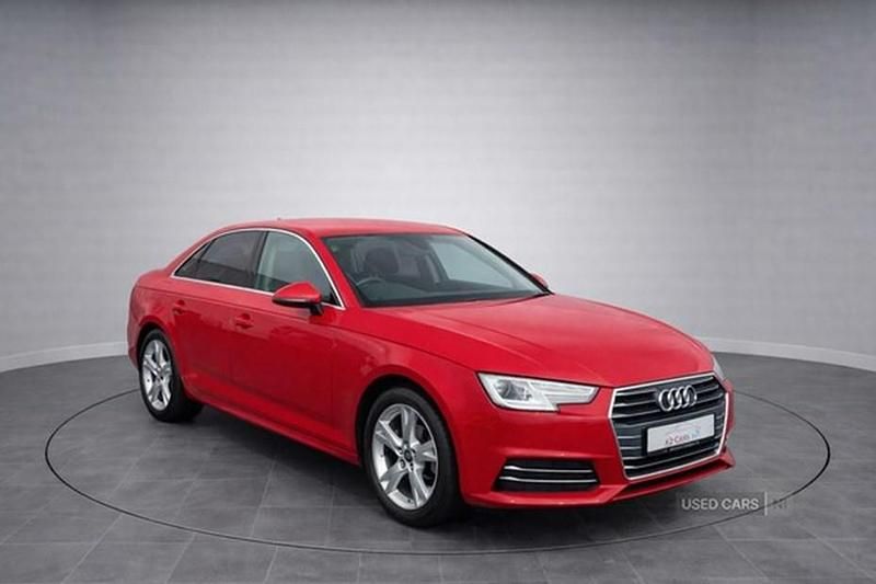 Used Audi A4 Sport 190 HP (139 kW) 2017 Red Sedan