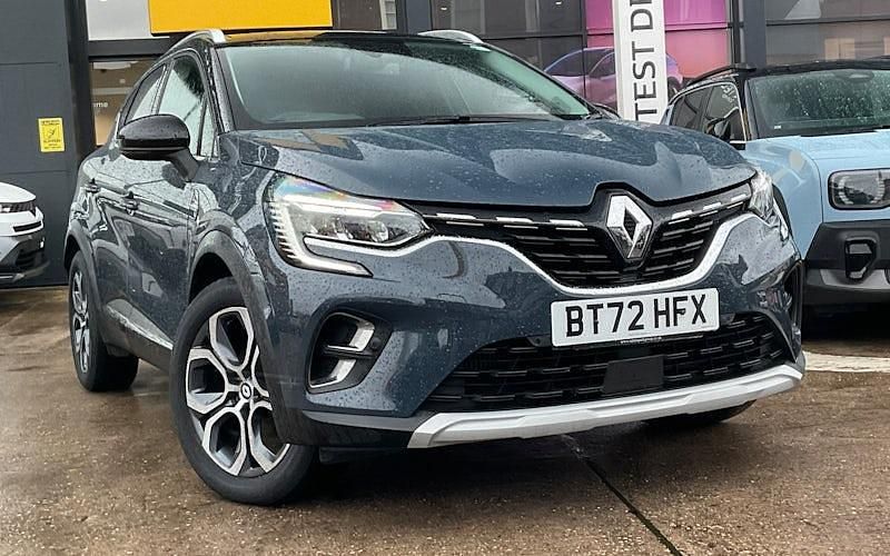 Used Renault Captur Techno 91 HP (66 kW) 2024 SUV