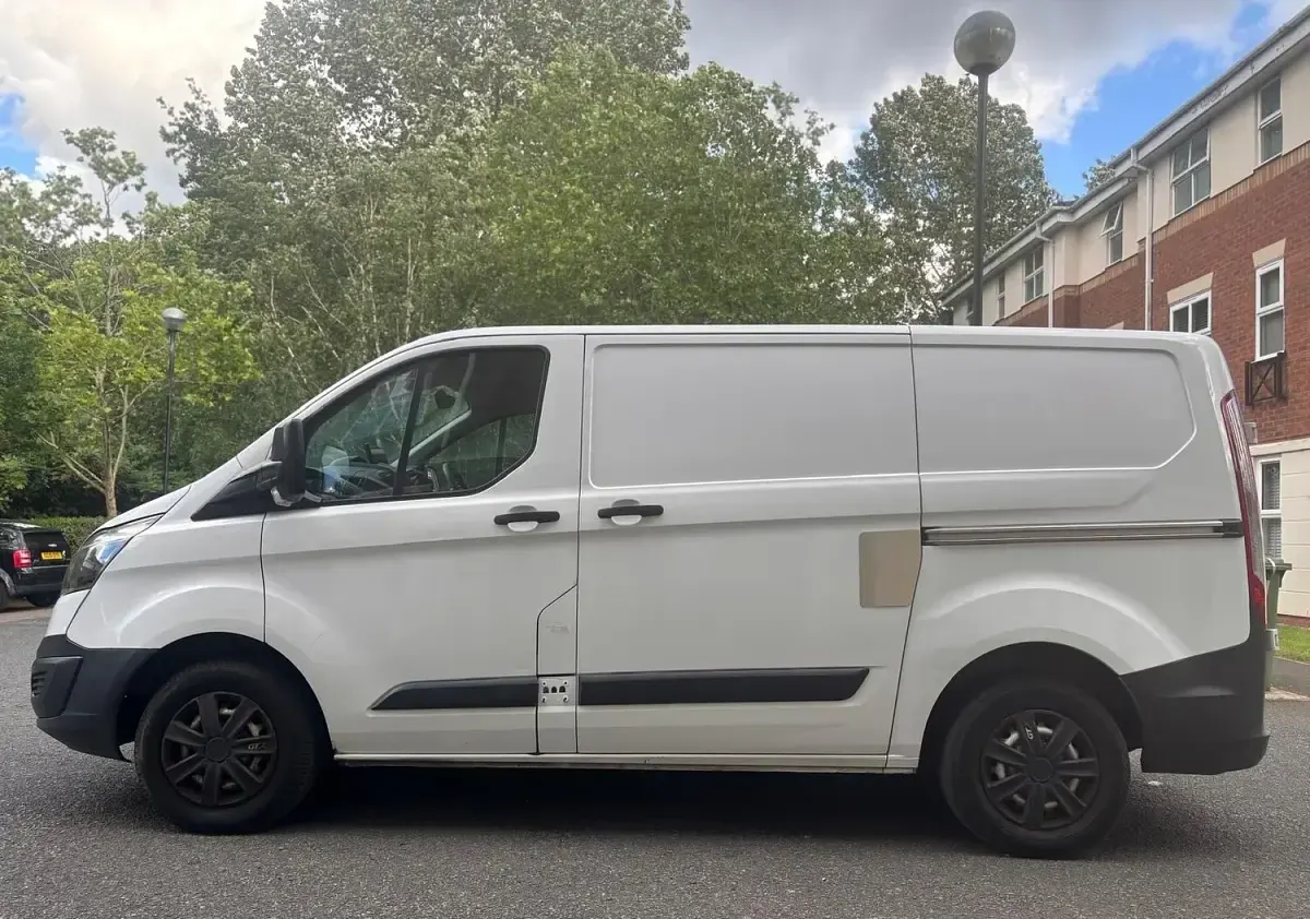 Used Ford Transit Custom 130 HP (95 kW) 2017 White Van