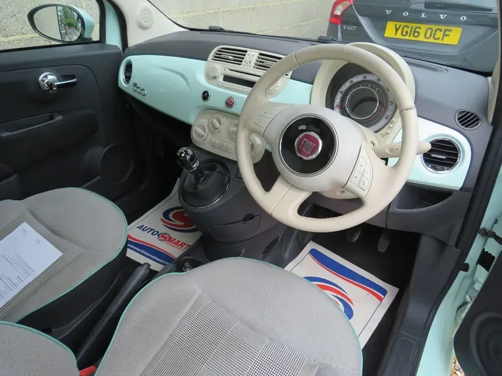 Used Fiat 500 Lounge 69 HP (50 kW) 2014 Green Hatchback