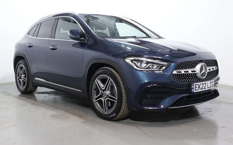 Used Mercedes GLA180 AMG Line Premium 136 HP (100 kW) 2022 Blue SUV