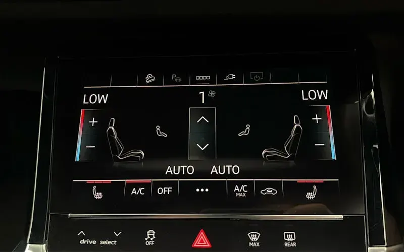 Used Audi e-tron Sportback S-Line 230 kW (313 HP) 2021 Black SUV