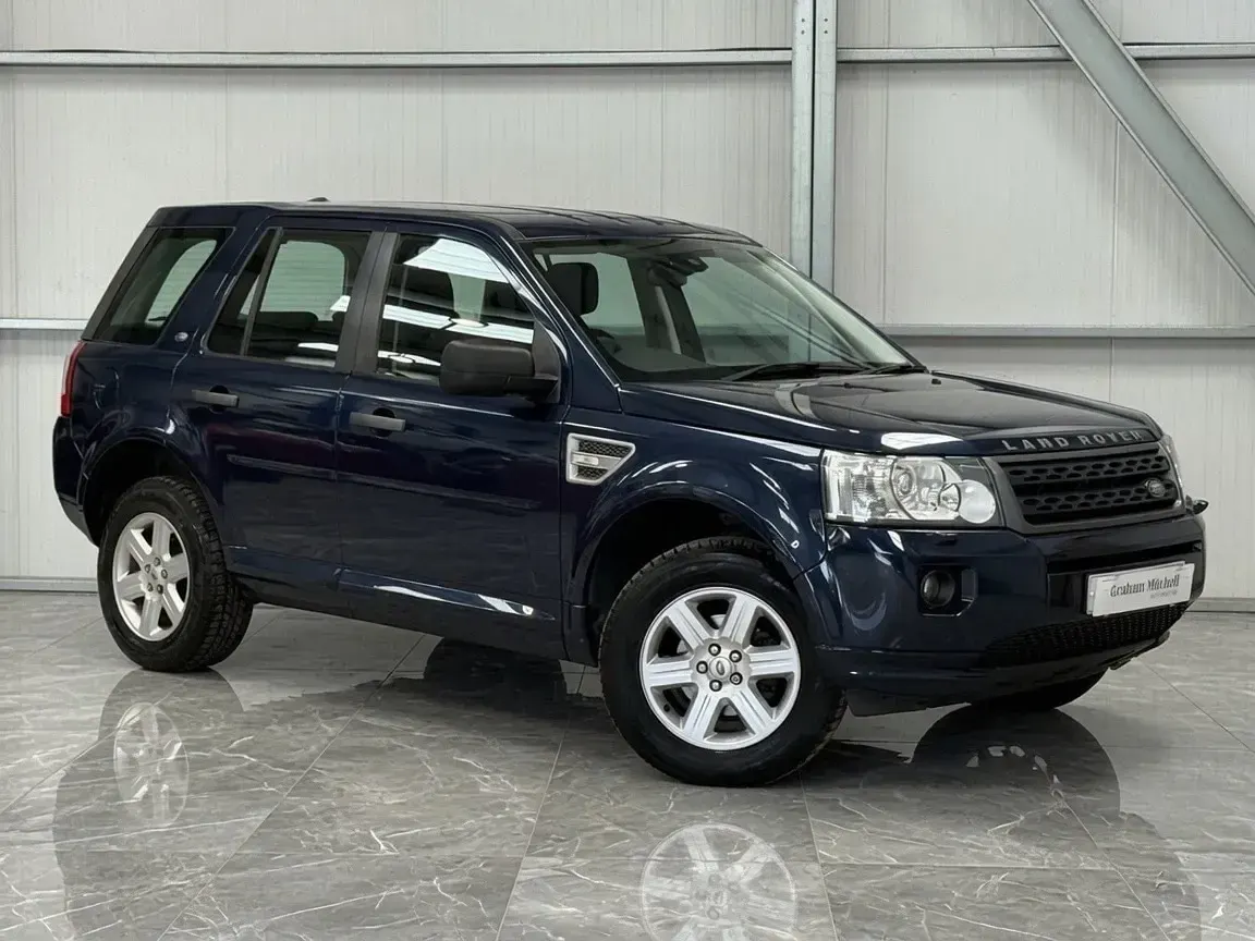 Used Land Rover Freelander 2 190 HP (139 kW) 2012 Blue SUV