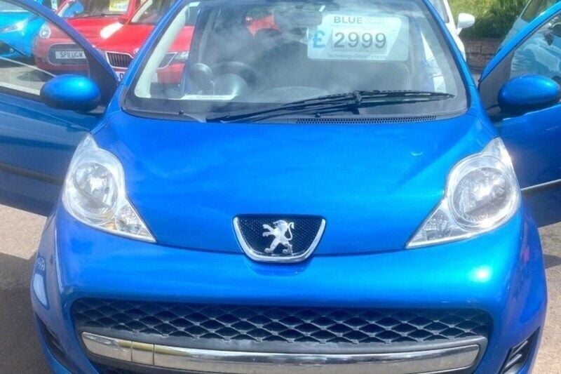 Blue Used 2010 Peugeot 107 Hatchback | £2,999 (Fair price) - Image 1/1