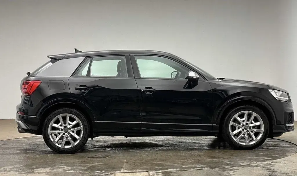 Used Audi SQ2 Design 300 HP (220 kW) 2019 Black SUV