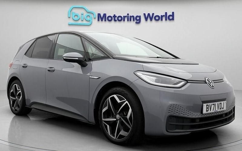 Used 2022 VW ID.3 Pro Hatchback | £15,100 (Fair price) - Image 1/4