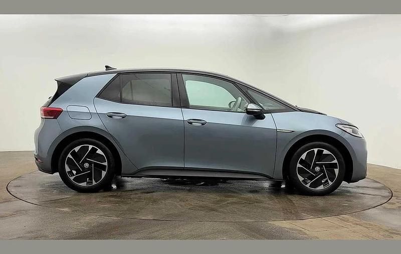 Used VW ID.3 Pro Performance 150 kW (204 HP) 2021 Blue Hatchback