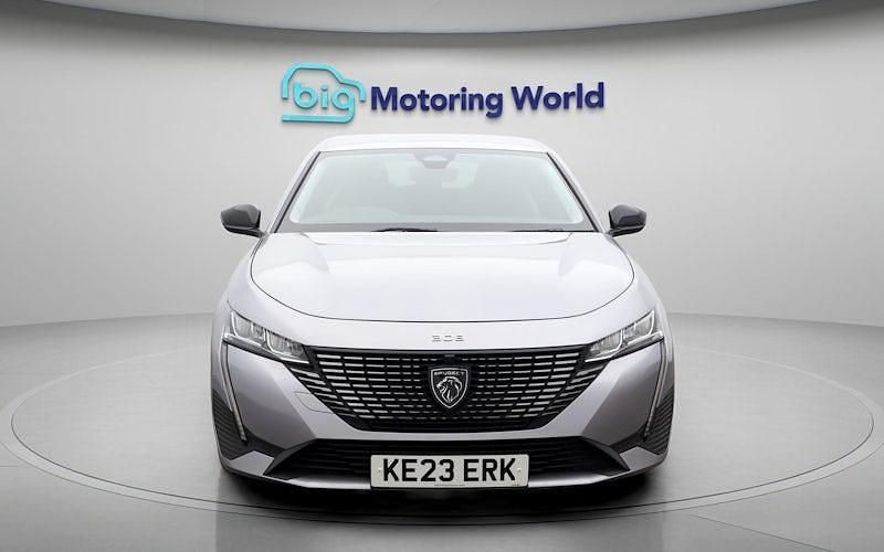 Used Peugeot 308 Allure Premium 131 HP (96 kW) 2023 Grey Hatchback