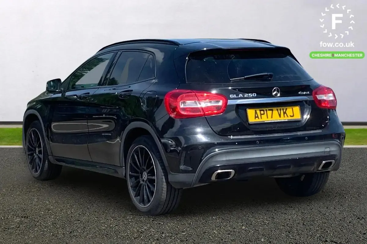 Used Mercedes GLA250 Executive 211 HP (155 kW) 2017 Black SUV
