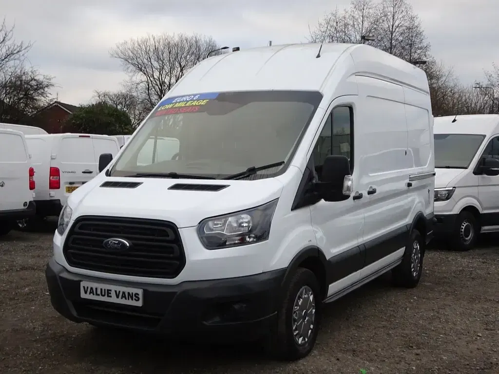 Used Ford Transit 130 HP (95 kW) 2018 White Van