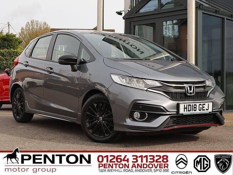 Used Honda Jazz Sport 130 HP (95 kW) 2018 Grey Hatchback