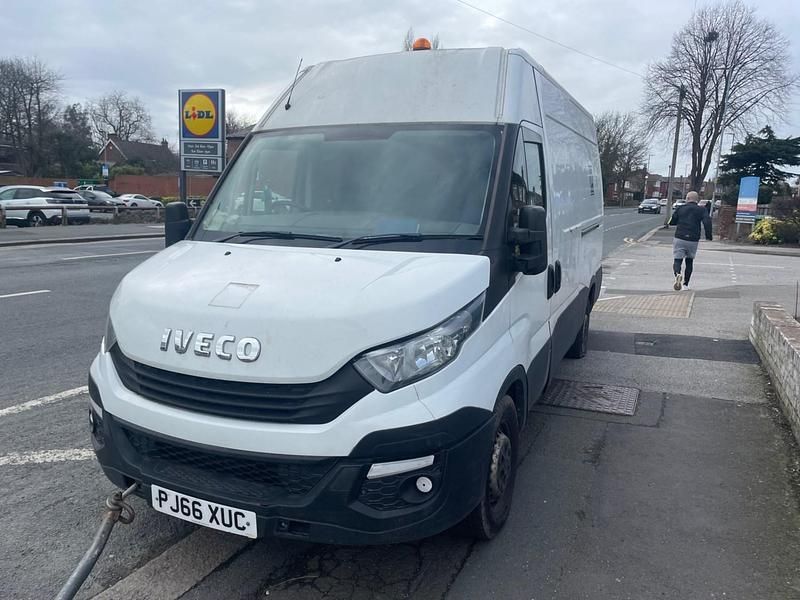 Used Iveco Daily 2016 White Van