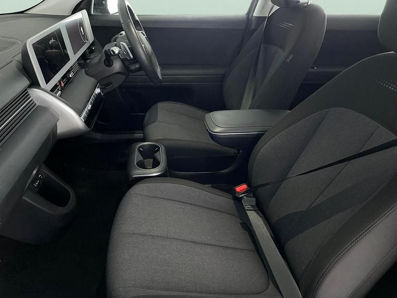 Used Hyundai Ioniq SE 125 kW (170 HP) 2024 Black Hatchback